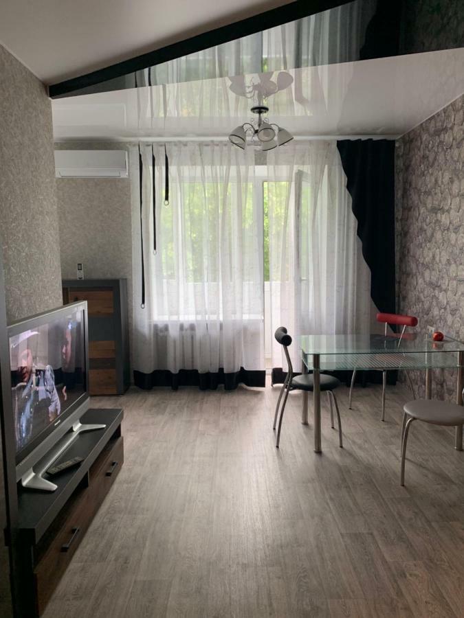 Пр.Поля 104 Апартаменты Dnipro Exterior foto